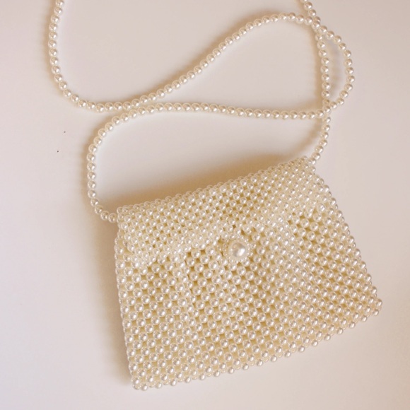 Cream Beaded Mini Bag with Vintage Charm - Picture 1 of 5